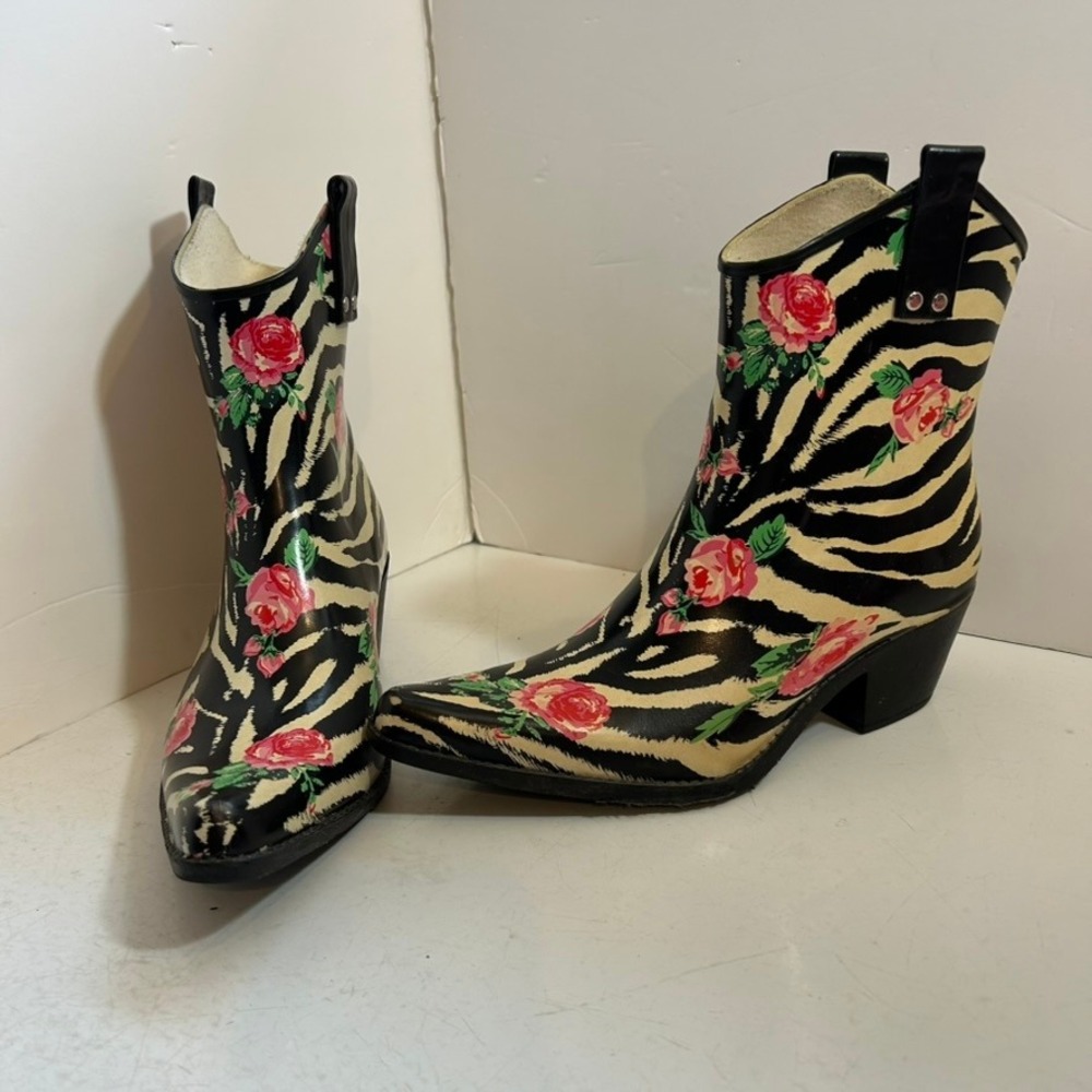 Nomad Womens Zebra Floral Rubber Rain Boots Western‎ Cowboy Pink Rose Ankle 9